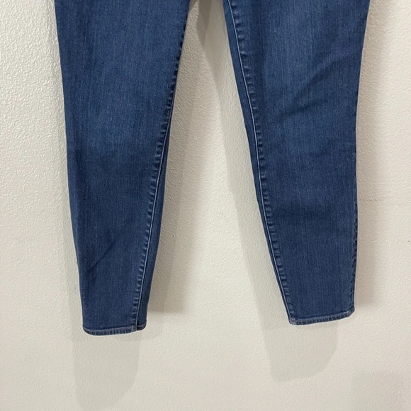 Women's Madewell High Riser Skinny Blue Jeans Size 32 x 27 inseam - Picture 3 of 10